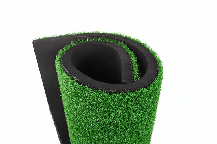 Golf swing mat used for improving consistency and accuracy