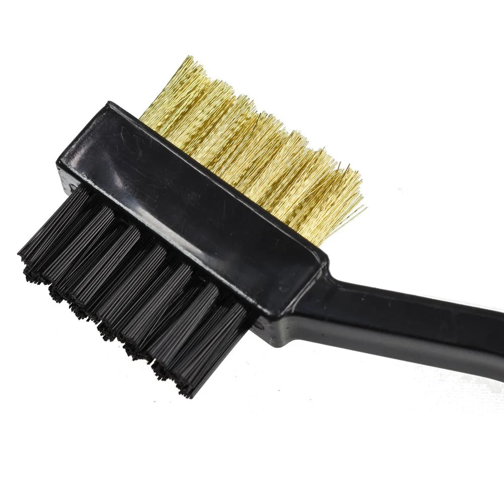 Golf cleaning tool used during golf round